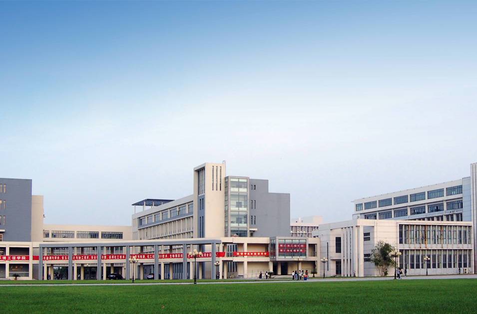 天津職業(yè)大學教學樓、圖書館